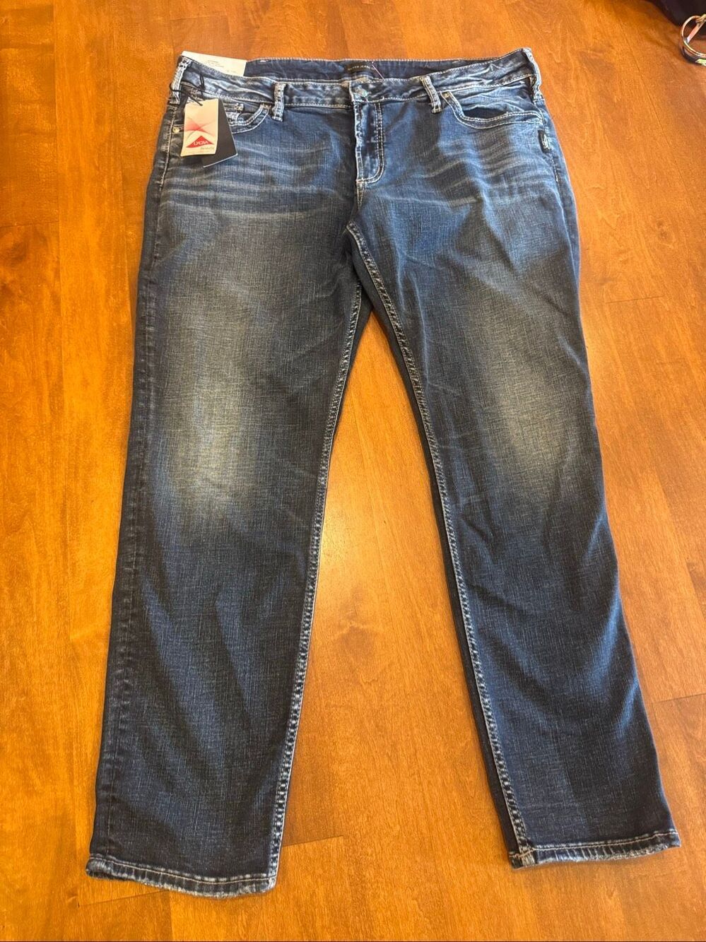 NWT Silver Jeans Co Boyfriend Women’s Size 36 Mid Rise Slim Leg Indigo Jeans